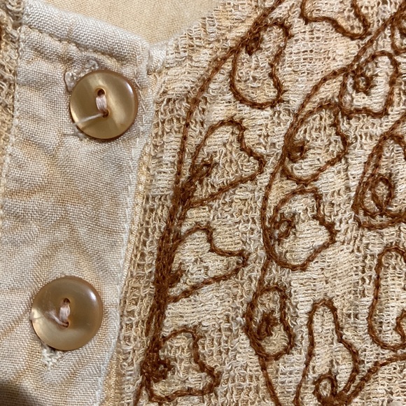 M.P.H. Top Sleeveless Blouse Tan Brown M Rayon Embroidered - Picture 16 of 16